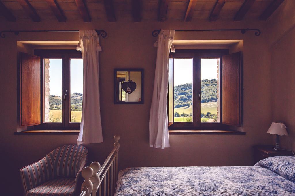 Agriturismo Casal San Sergio Fossombrone Eksteriør bilde